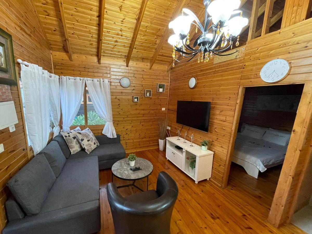 Вилла Tal Nof Cabins Manot Экстерьер фото
