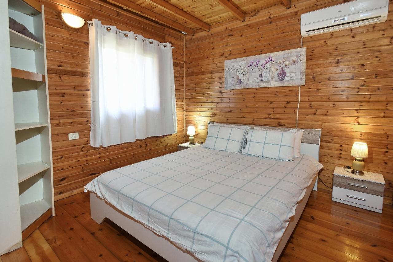Вилла Tal Nof Cabins Manot Экстерьер фото